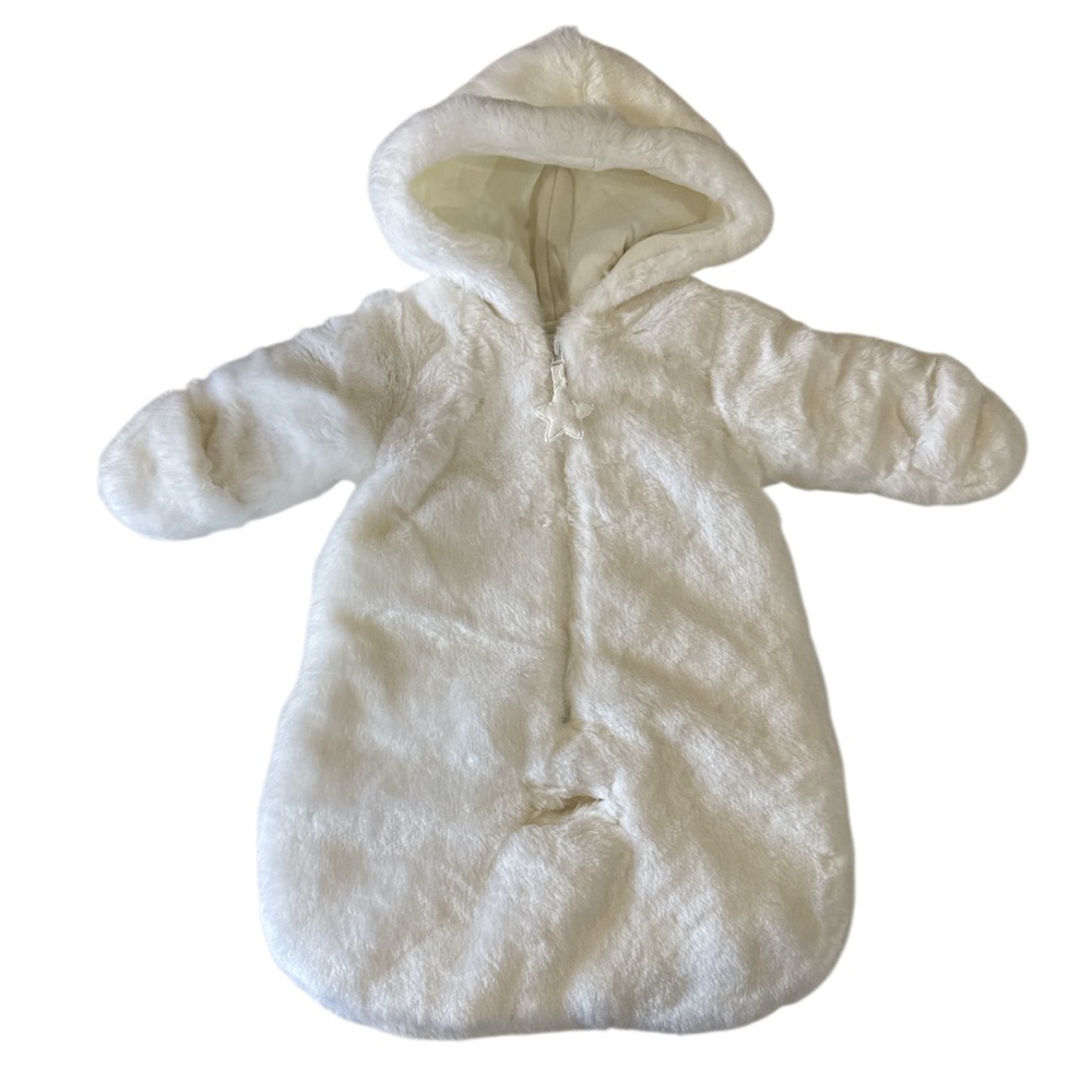 Wendy Bellissimo Plush White Baby Bunting